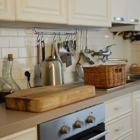 Virginias B&B Savona Bagian luar foto
