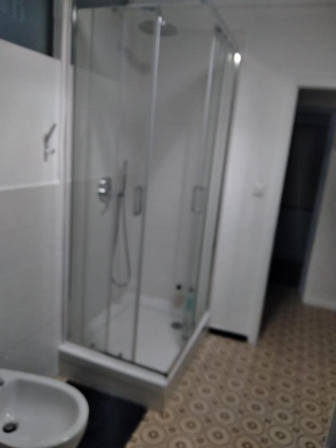 Virginias B&B Savona Bagian luar foto