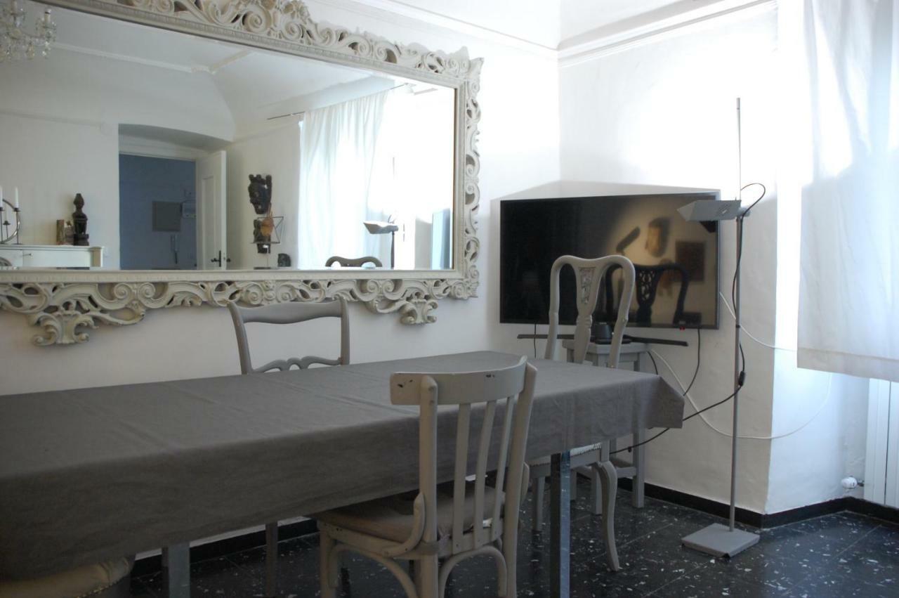 Virginias B&B Savona Bagian luar foto